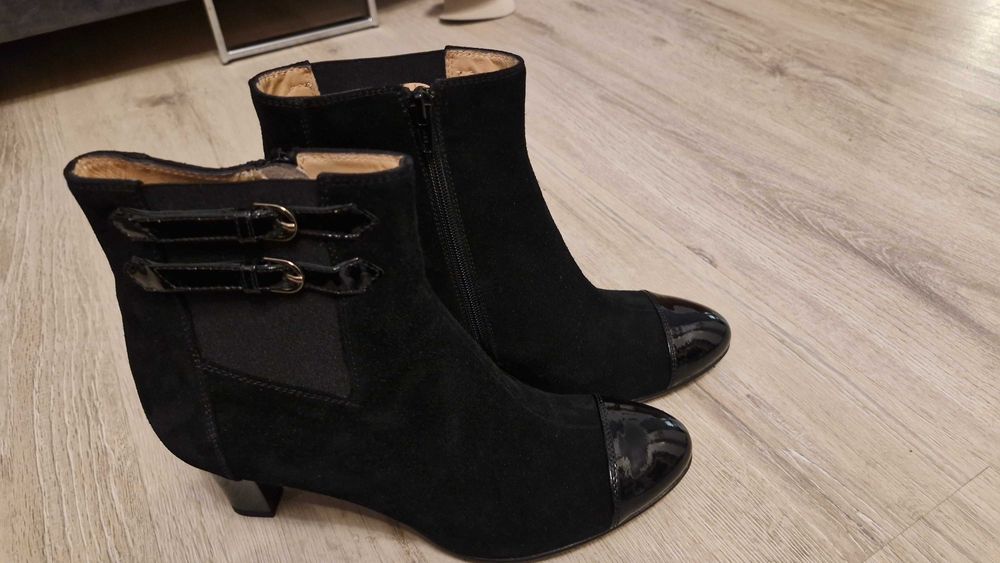 ghete dama Musette piele