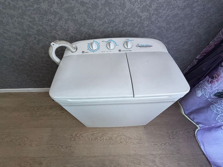 Продается Стиральная машинка полуавтомат