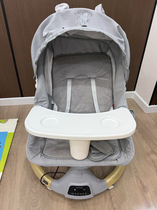 Продам шезлонг качелю