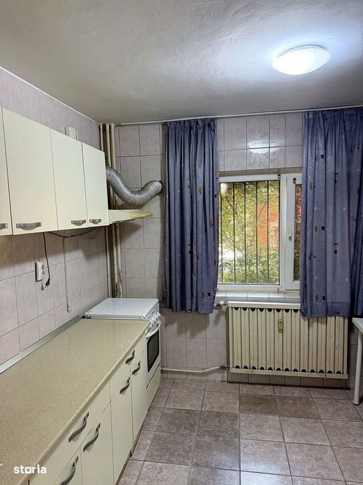 Garsonieră XL , Metrou Brâncoveanu, la 5 minute.