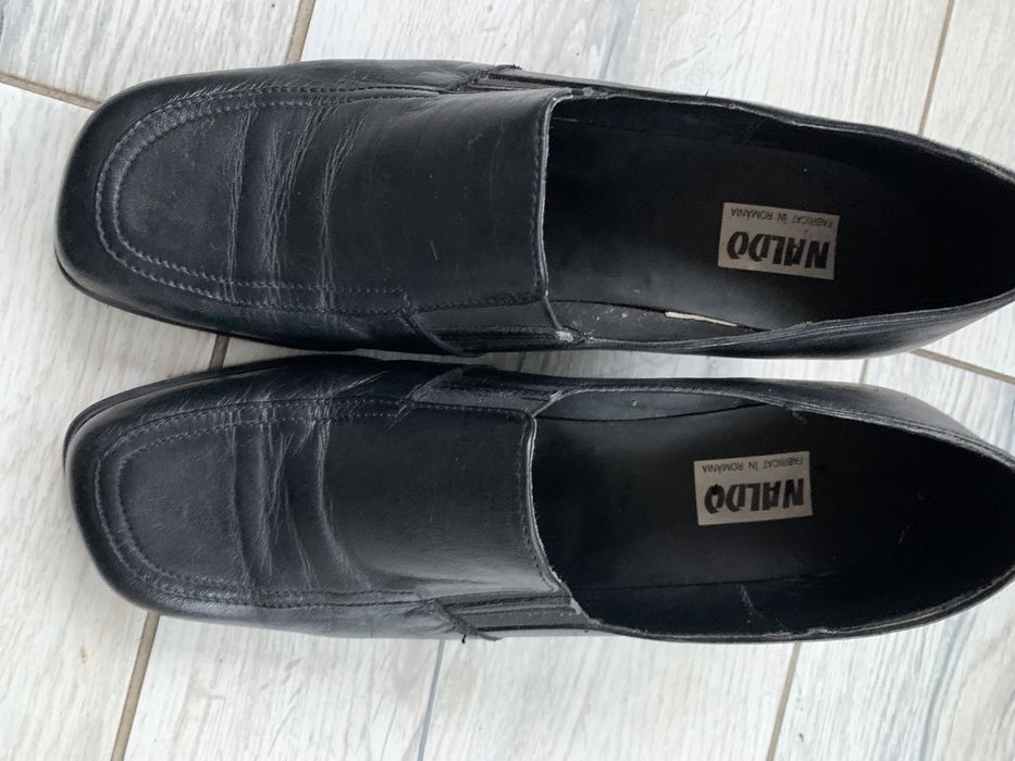 Pantofi piele naturala, marimea 39