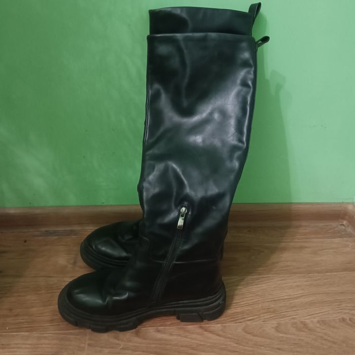 Женские ботфорты