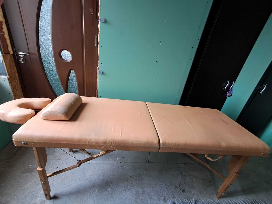 Vand Masa masaj ,are burete gros si rotite pt manipulare usoara