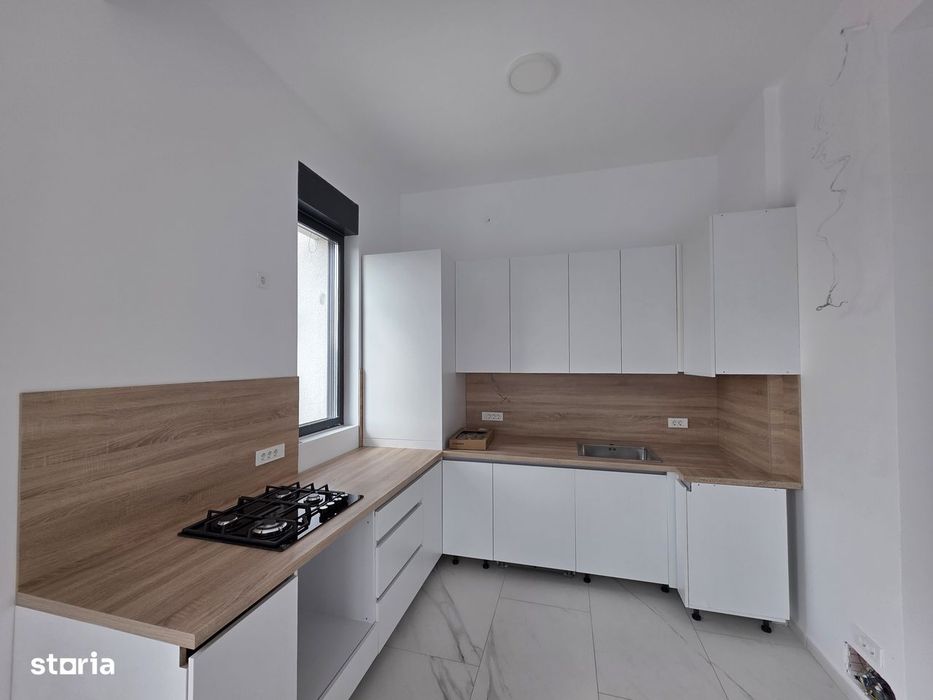 Apartament cu 4 camere de inchiriat in zona Aviatiei