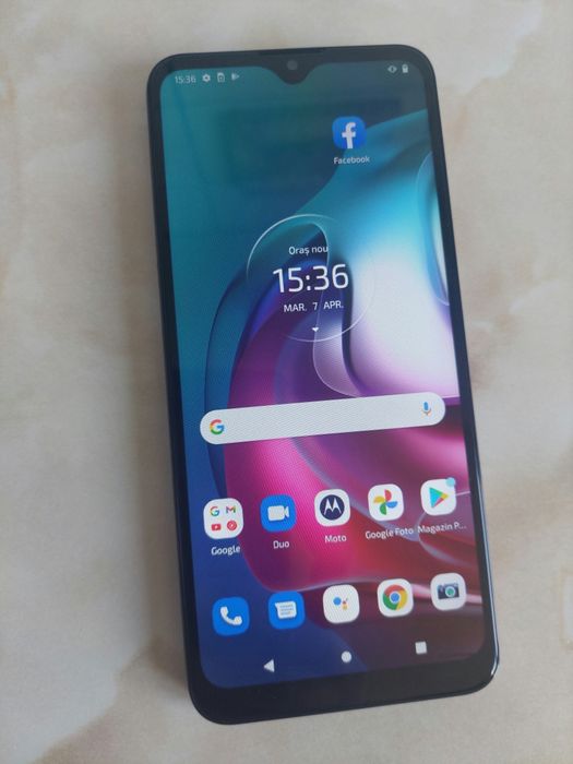 Vând Motorola Moto G30 de 128Gb impecabil și fără probleme /poze reale