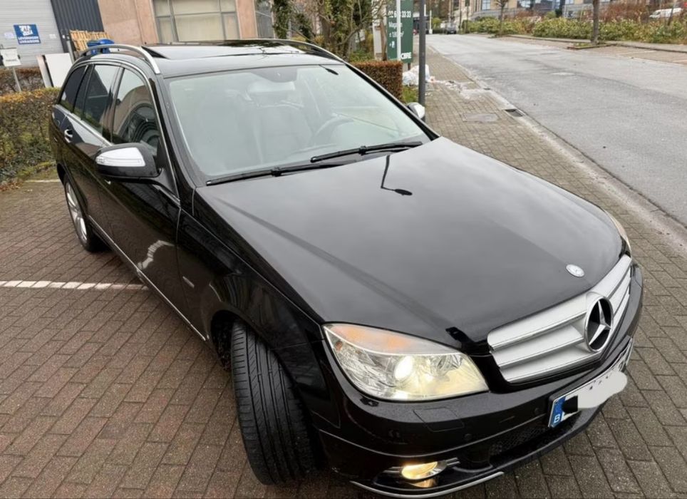 Mercedes Benz C200