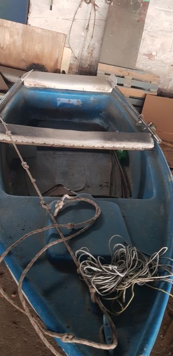 Рибарска лодка в добро състояние