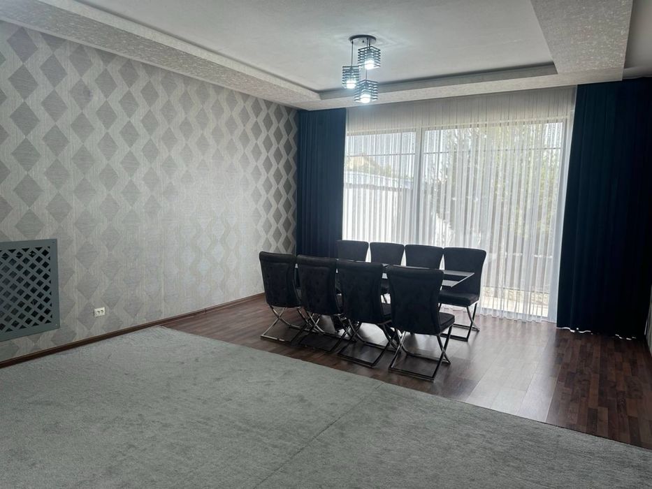 6 сотихлик Котеж сотилади Варк 1