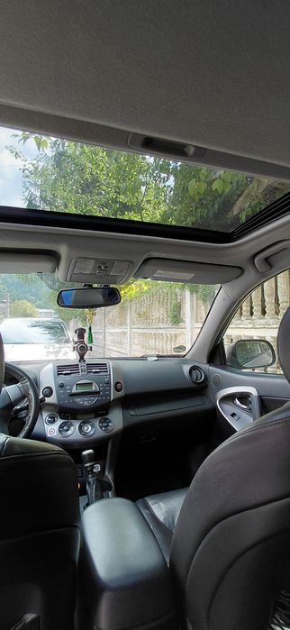 Se vinde Toyota Rav4