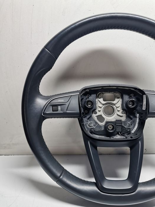 Volan sport Audi A4 B9 A5 Q5 îmbracat în piele cu comenzi