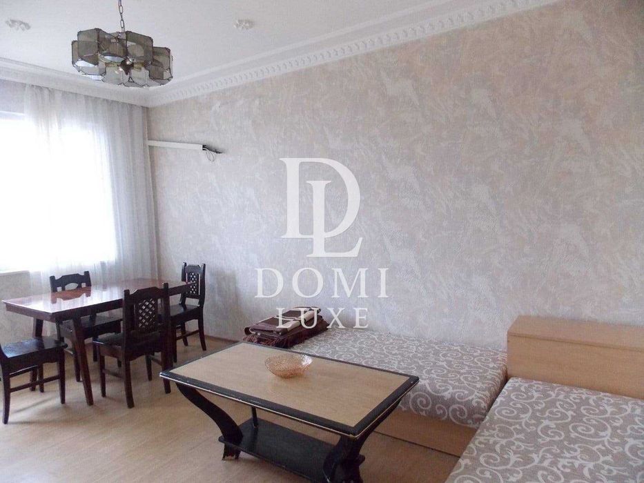Продава се Четиристаен апартамент в Варна, Колхозен пазар - 80 кв.м за 1988 €/кв.м - Снимка #4
