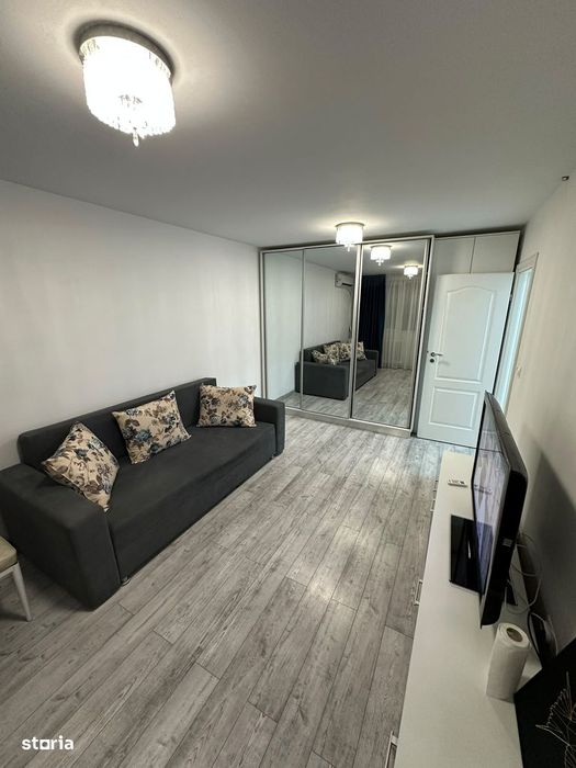 Apartament 3 camere decomandat|Râul Doamnei| Închiriere pe termen lung