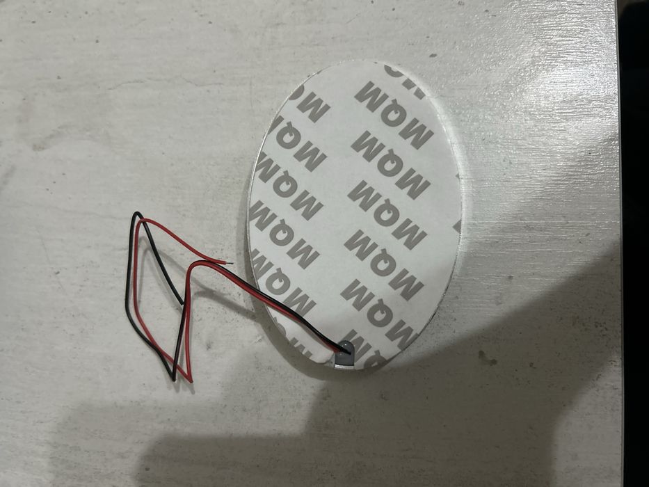 Тойота эмблемы светяшие