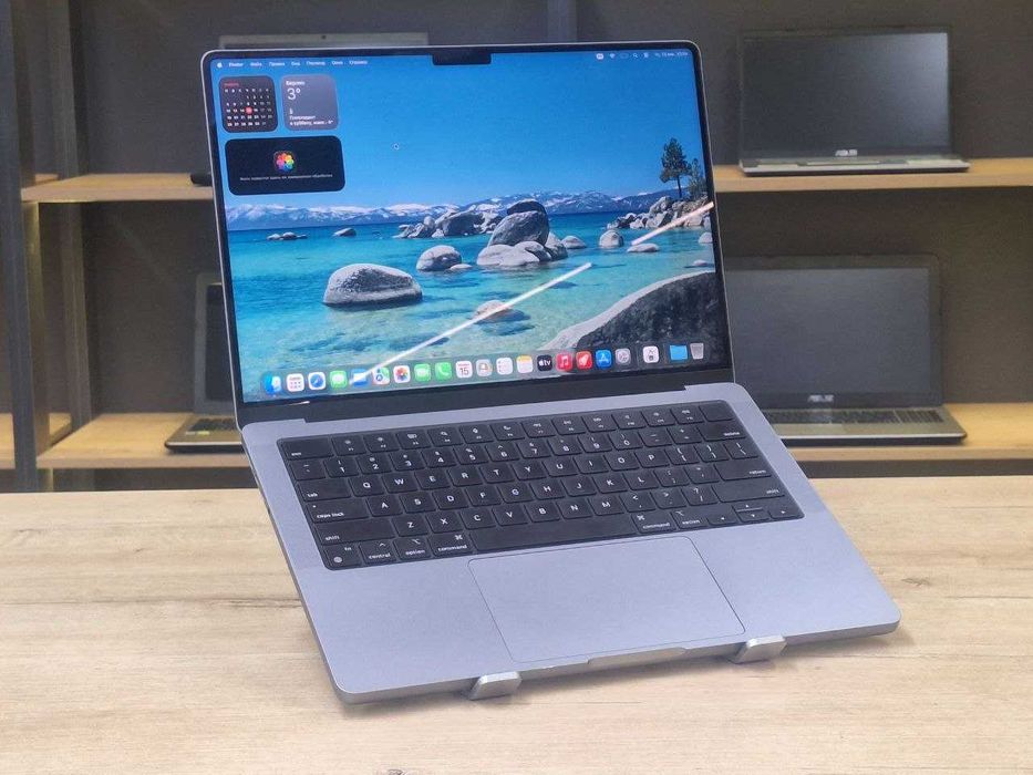 Ноутбук MacBook Pro 14 14.2 дюйма Liquid Retina— M3/8GB/SSD 500GB