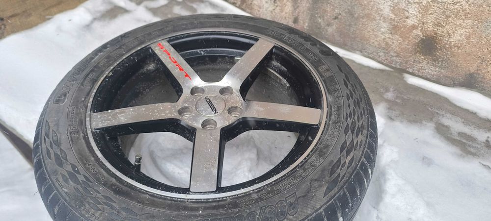 Продам комплект колёс