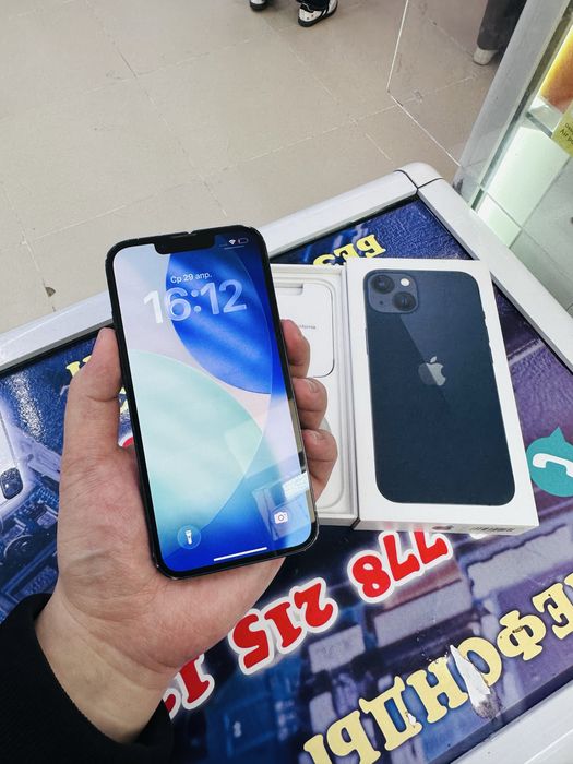 Айфон 13 128гб.