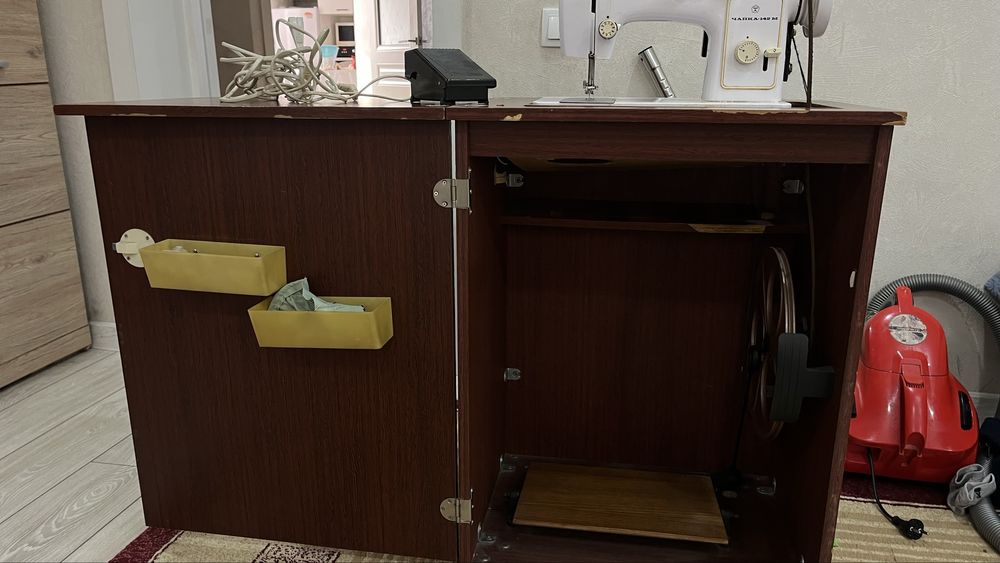 Швейная машинка чайка