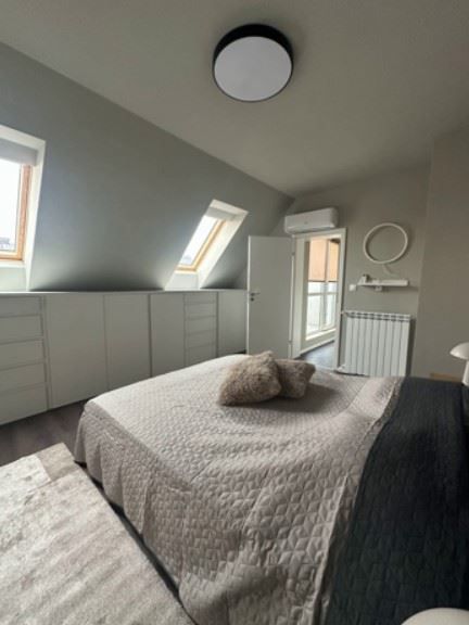 Дава се под наем Двустаен апартамент в София, Зона Б-19 - 70 кв.м за 846.6 € - Снимка #2