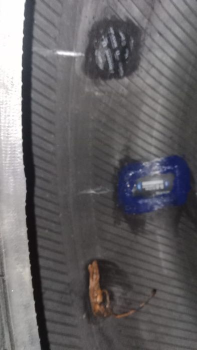 Продам. Ширина 265/60R18.