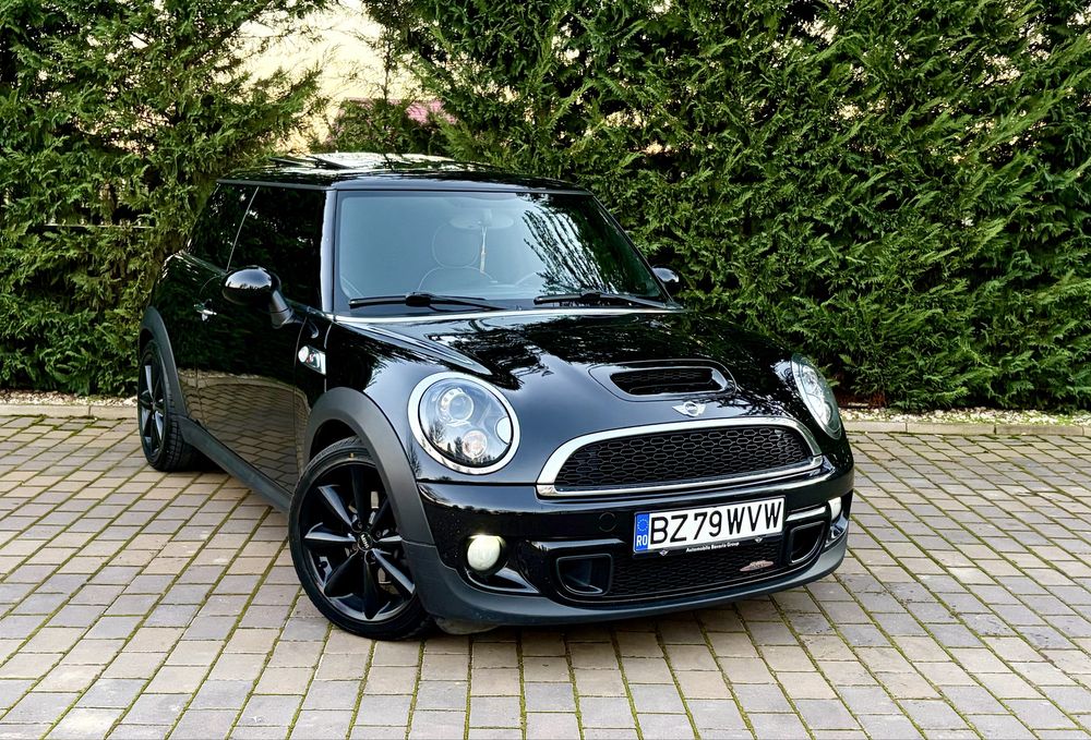 MINI Cooper S-diesel pachet John Cooper Works