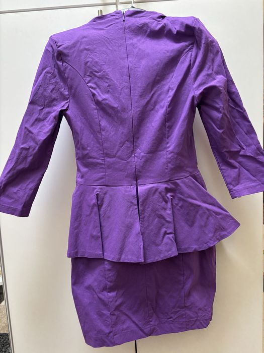 Лилава рокля Асос