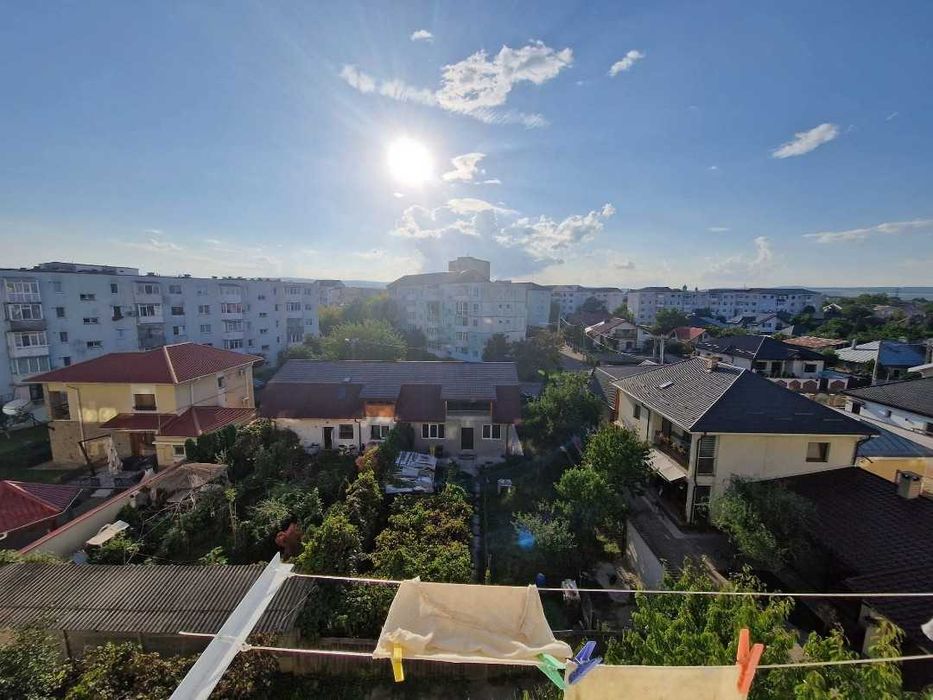 apartament 3 camere zona mioritei 350 euro + 1 luna garantie