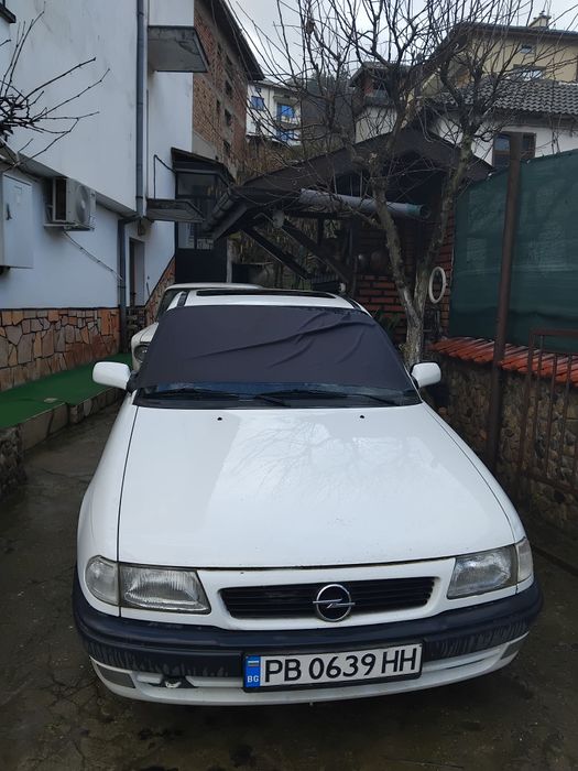 Продавам Опел Астра F 1.7 TDS