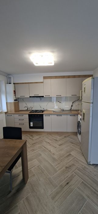 Inchiriez (vand) 4 apartamente Letcani 65 mp +curte