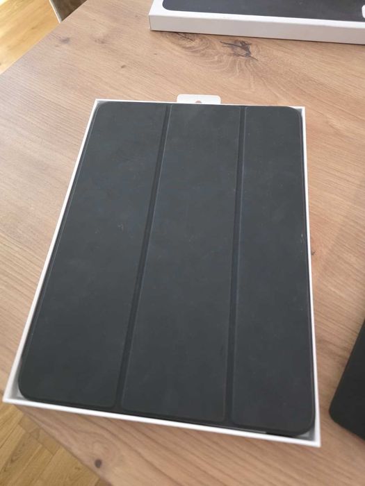 Husa iPad Pro 11 inch