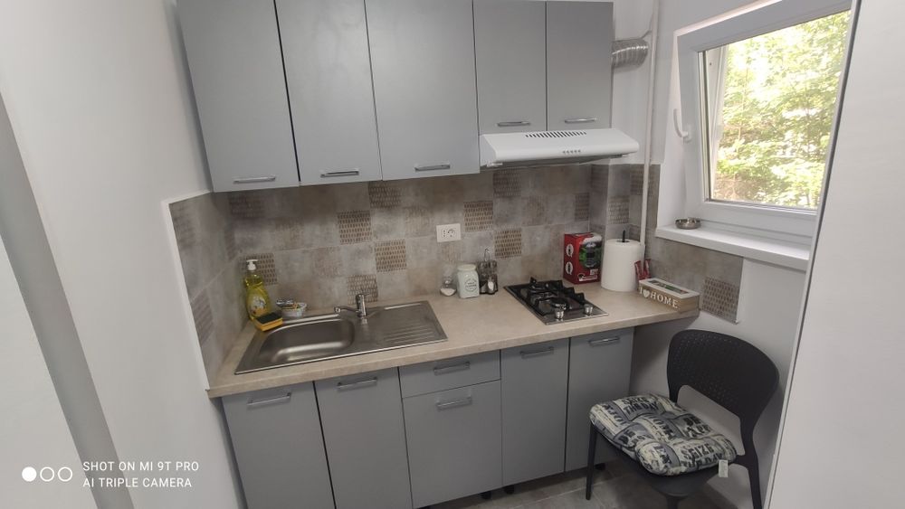 Inchiriez garsoniera regim hotelier