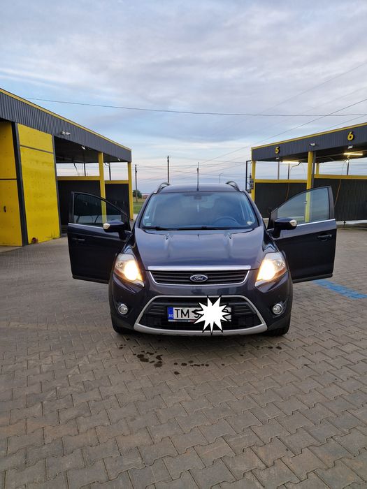 Vand ford kuga din 2010 sau schimb cu VW Passat CC benzina