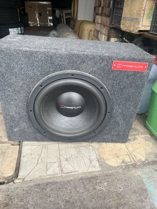 Продам саббуфер для автомобиля