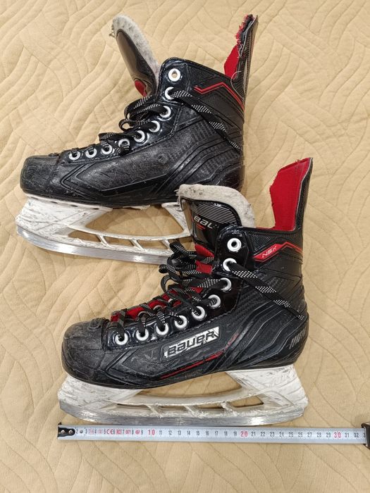 Продам Коньки BAUER