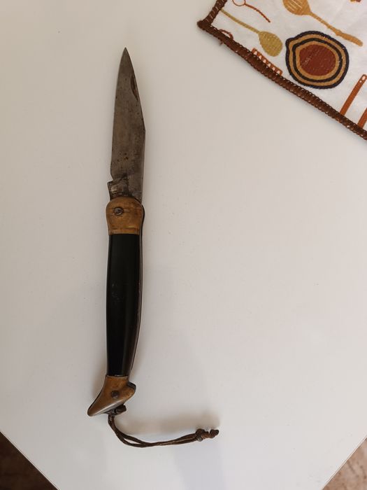 Стар джобен нож дамско краче.