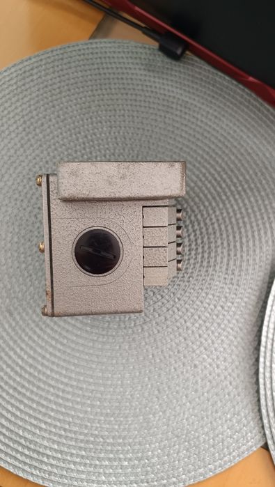 Краен изключвател  OMRON D4MB- 441G