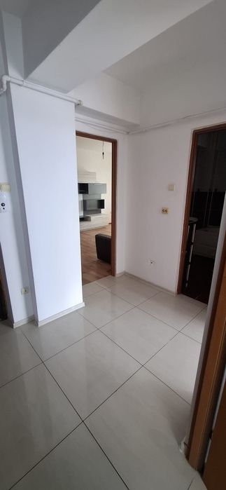 Inchiriez apartament ultracentral in Gaesti
