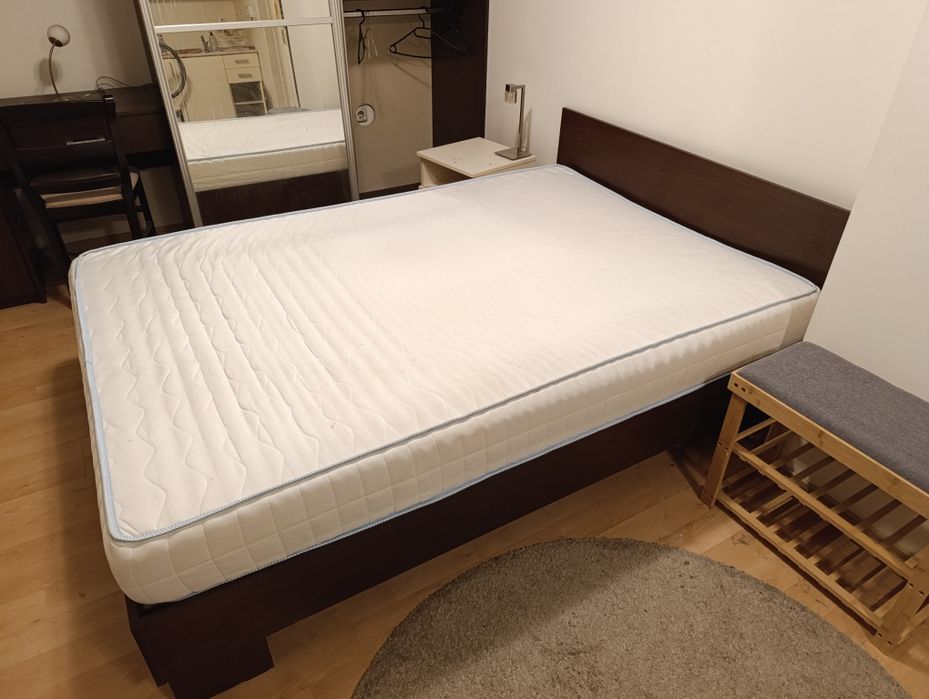 Спалня с матрак 140/200