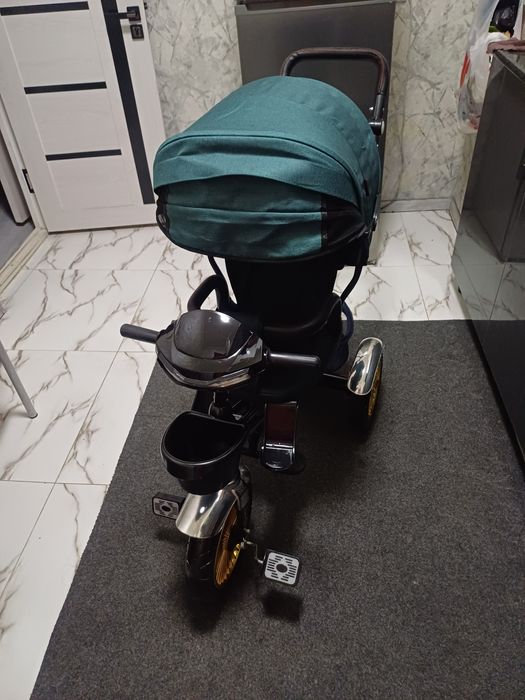 Продаётся оригинальный велоколяска