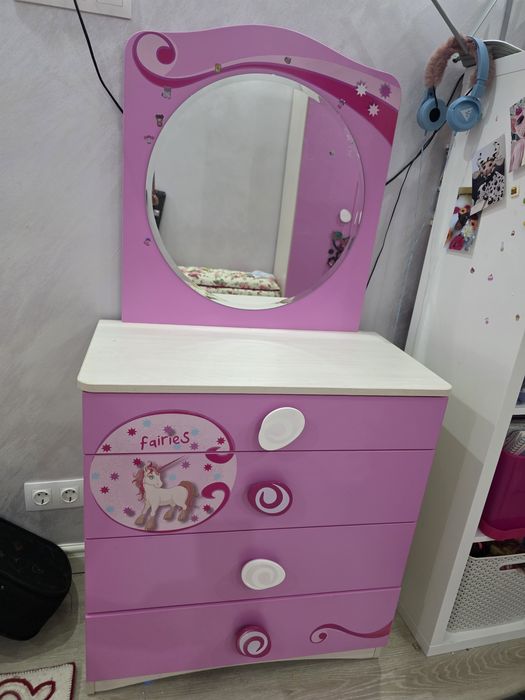 Продам детскую мебель б/у