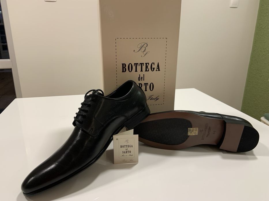 Нови мъжки обувки естествена кожа