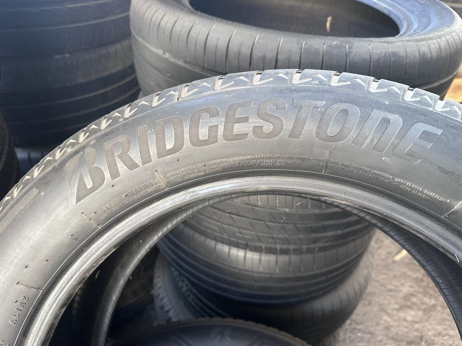 4 броя летни гуми Bridgestone 245/50/19