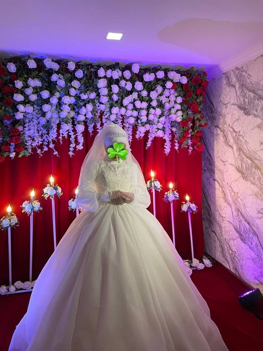 1  milliondan Kelin ko’ylak. 1-martta kiyilgan,ideal holatda sotiladi.