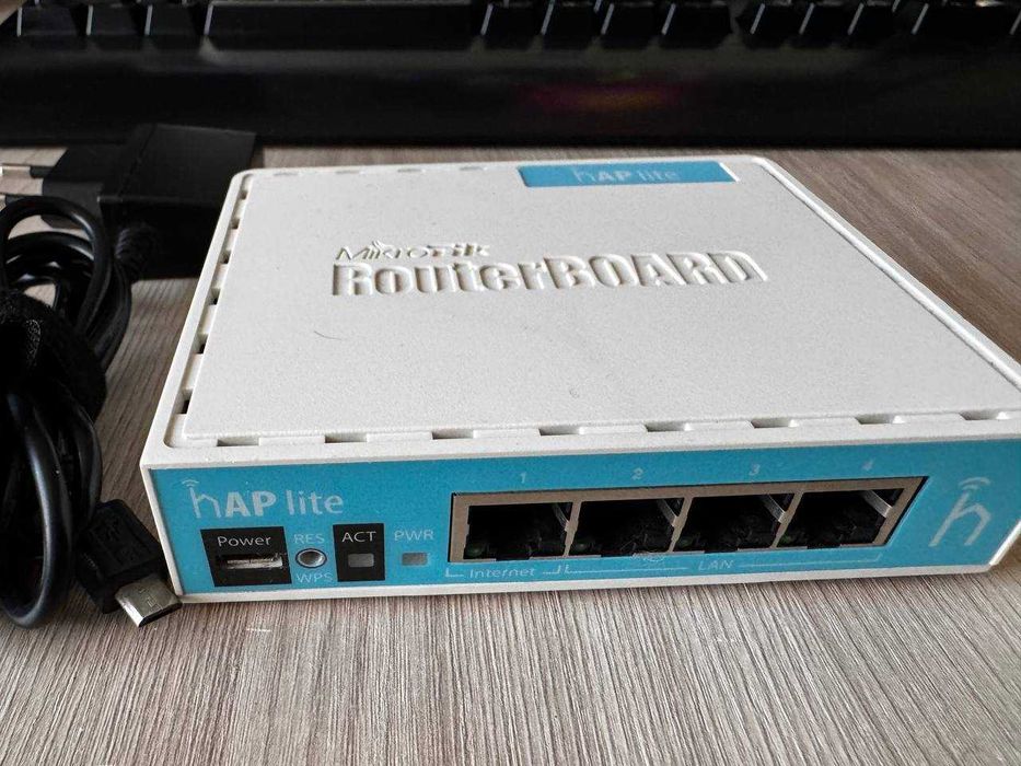 Wi-Fi роутер MikroTik hAP lite RB941-2nD + блок питания