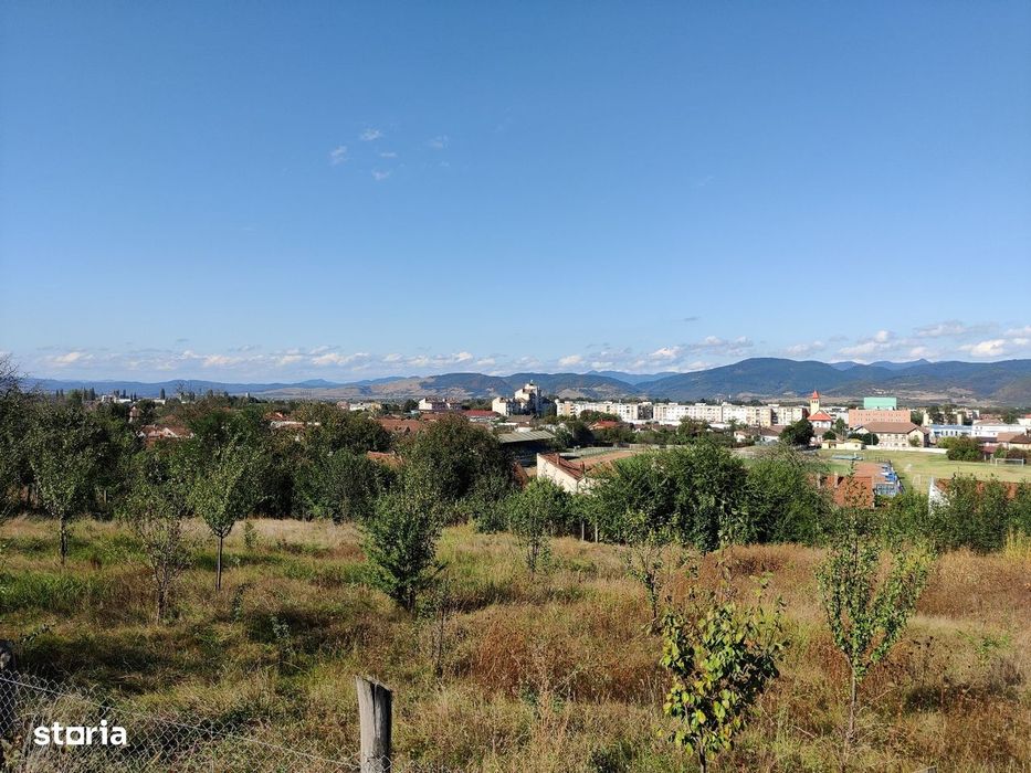 De vanzare teren intravila Simeria