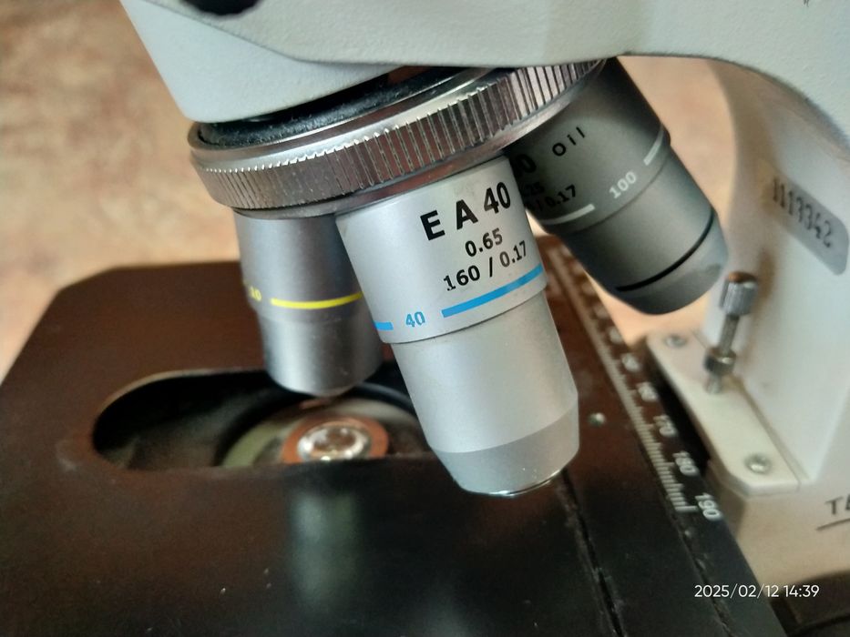 Бинокулярный микроскоп UNICO