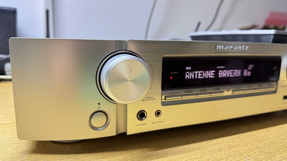 Marantz SR1711 slim 8k