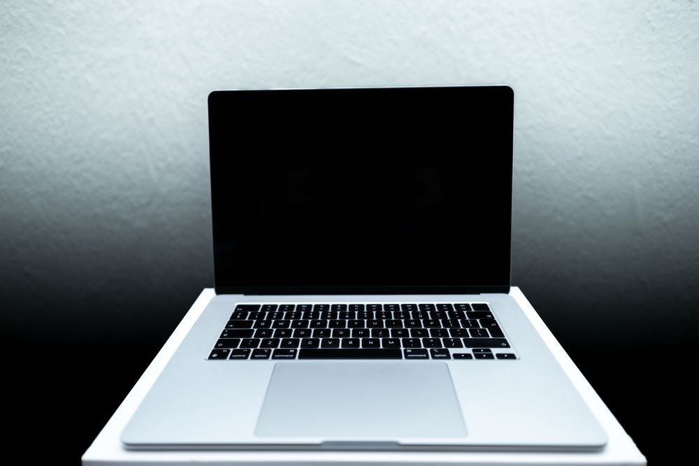 Macbook Air 15 M2 256GB IStyle