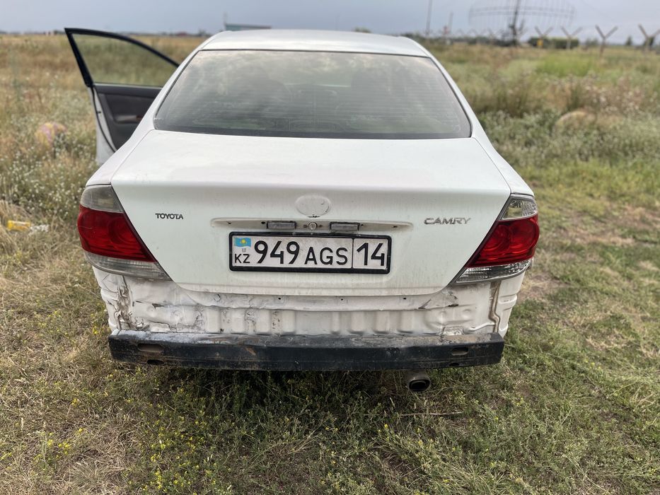 Камри 35 задние стопак