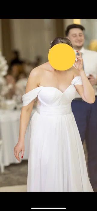 Rochie Alba potrivită mireasa
