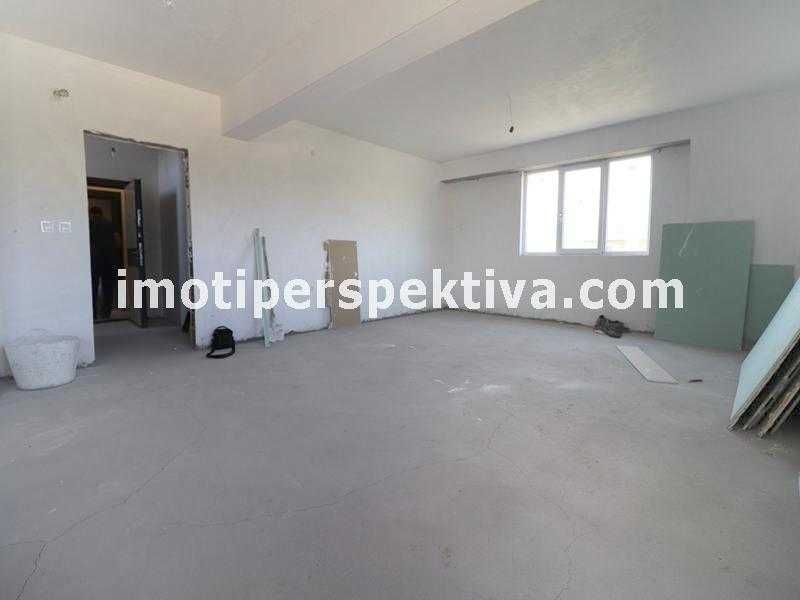 Продава се Тристаен апартамент в Пловдив, Беломорски - 120 кв.м за 1321 €/кв.м - Снимка #1